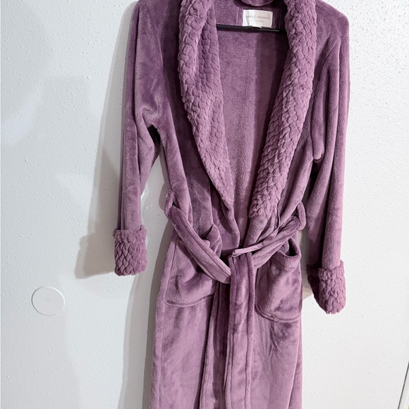 Midnight by Carole Hochman Lavender Plush Robe - Picture 3 of 5